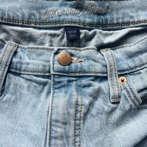 Universal Thread Light Blue Denim Jeans